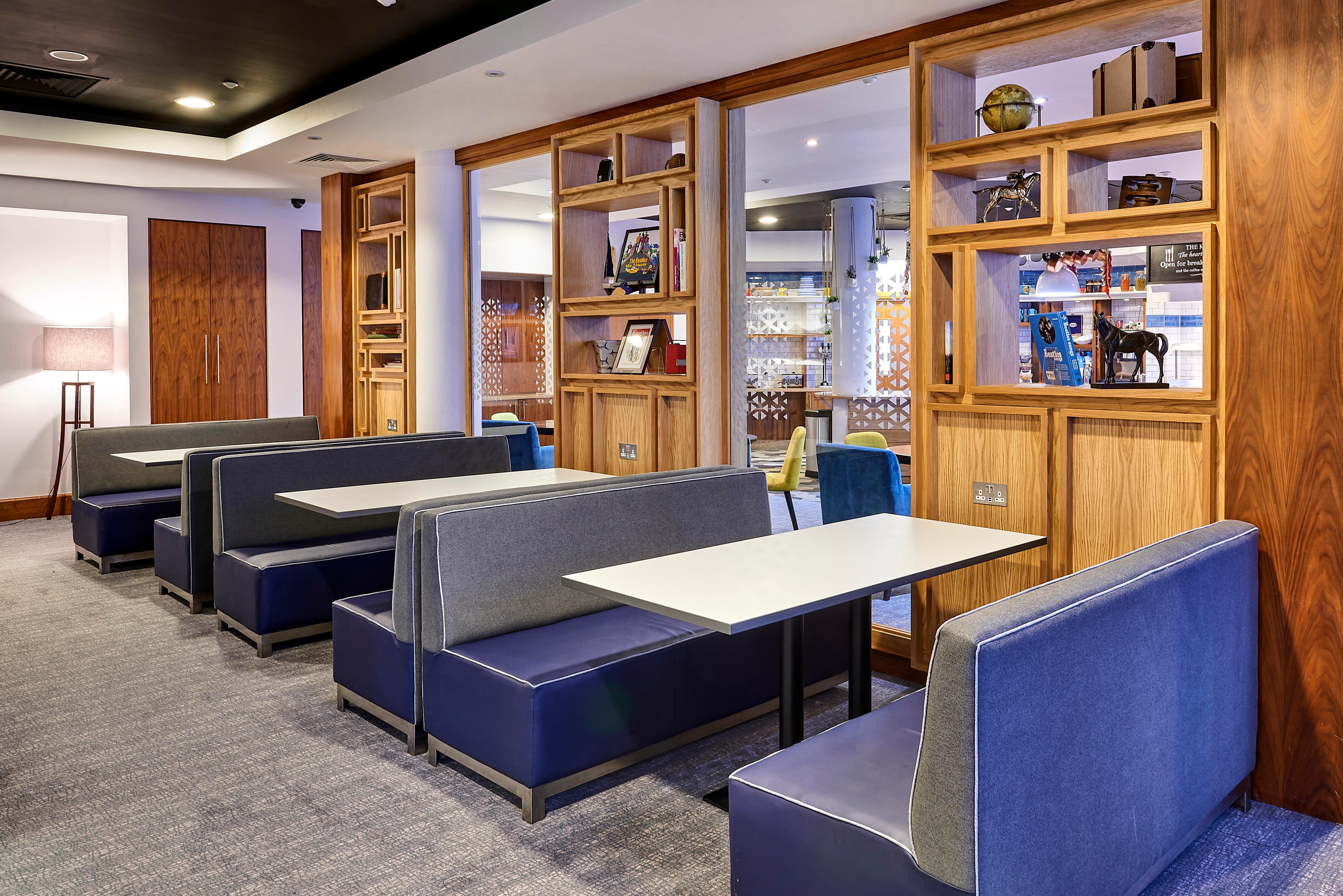 Staybridge Suites Liverpool By Ihg Bagian luar foto