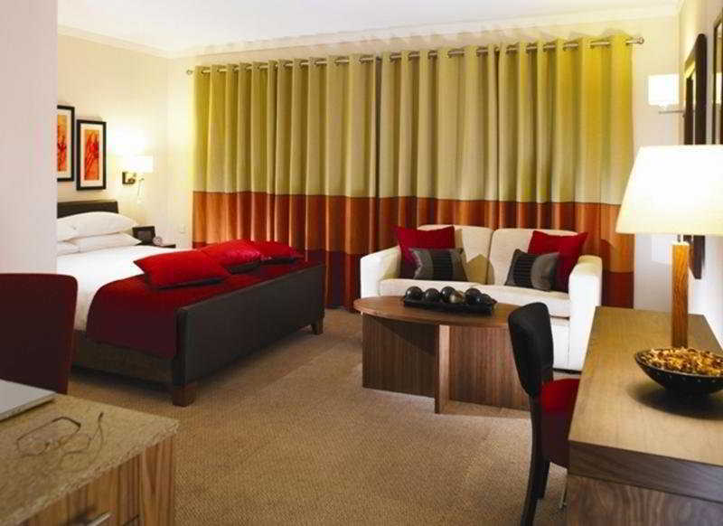 Staybridge Suites Liverpool By Ihg Ruang foto